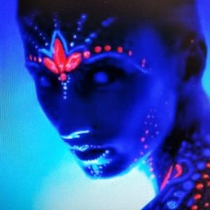 Meet your Posher, Kami